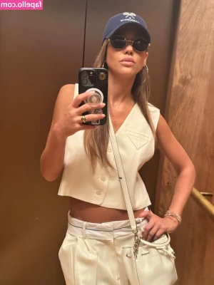 Jessica Alba [ jessica-alba-1 ] - i still cant upload videos. fuck you onlyfans