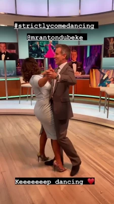 Susanna Reid [ susanna-reid ] - hiii are you a fan of ignore-type videos? I just made one playing my