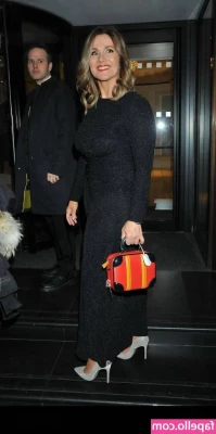 Susanna Reid [ susanna-reid ] - What did you notice first? 😘