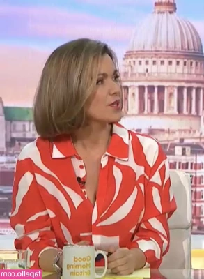 Susanna Reid [ susanna-reid ] - warm and ready for your throbbing dick 🥺
