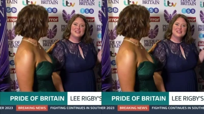 Susanna Reid [ susanna-reid ] - Tight pussy takes on medium bad dragon dildo 🚨🔊