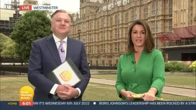 Susanna Reid [ susanna-reid ] - Chew chew 🚂