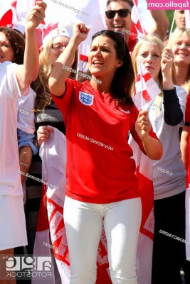 Susanna Reid [ susanna-reid ] - Pup 🐶