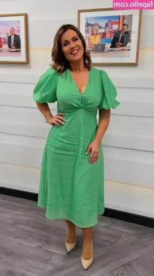 Susanna Reid [ susanna-reid ] - I don't feel like these boots need anything else, do you? 😏🤗