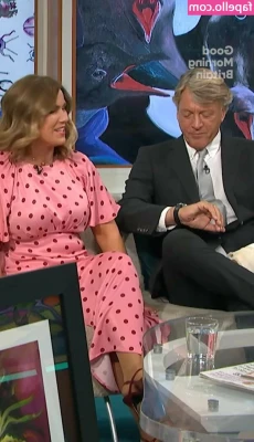 Susanna Reid [ susanna-reid ] - Daddy in chinos shows off - fuzz and commando 👅🔥