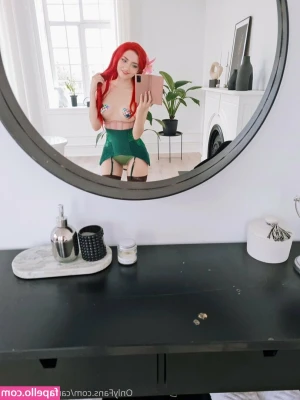 carrykey_cosplay [ carrykey-cosplay ] - Unusual footage but I thought maybe you'd like to see a very original