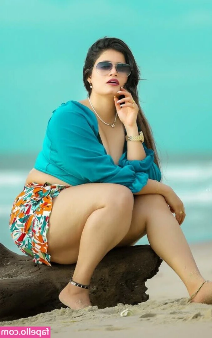 Pavitra Poojary [ pavitra-poojary ] - Twerkkkk bitchh 🍑😈🔞