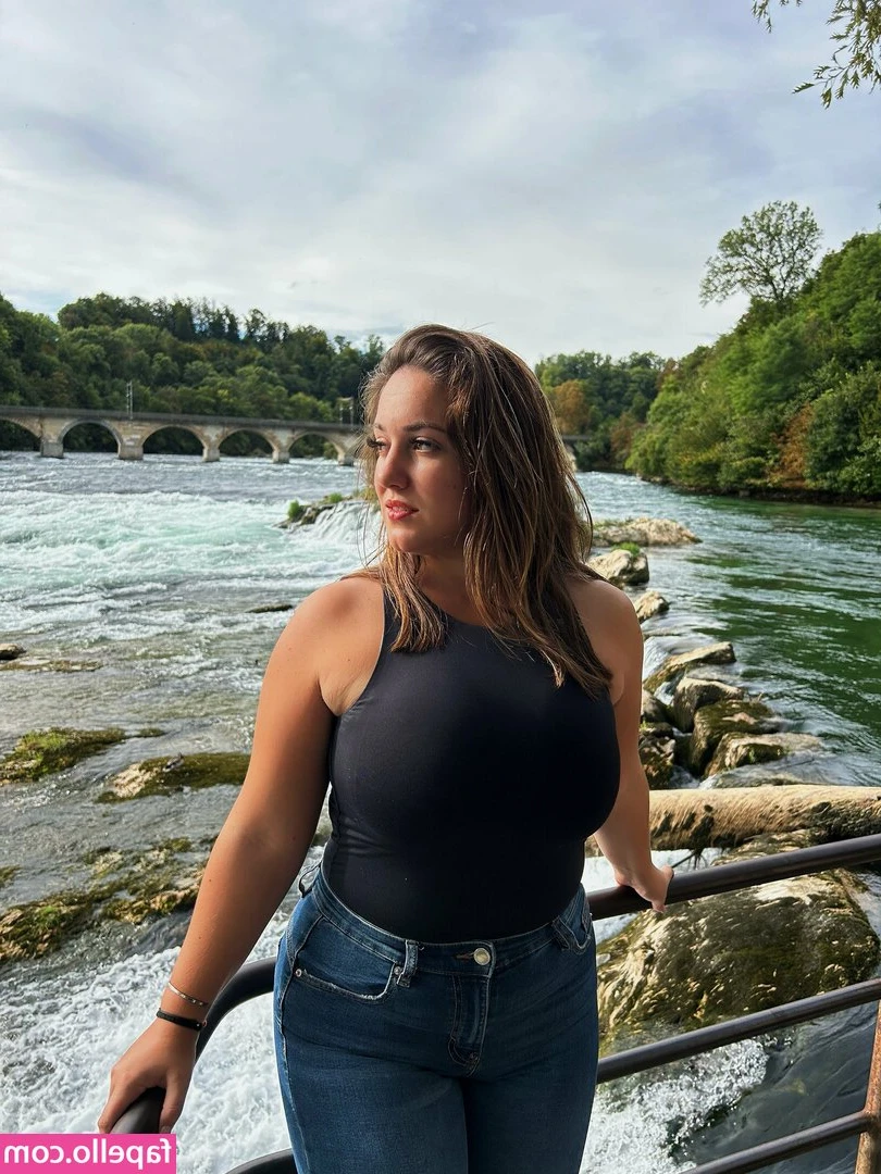 micaelapinela - SEXY SPITTING CLIP FULL CLIP