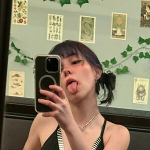 xlaura412