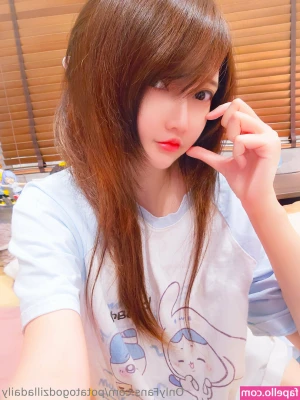 potatogodzilladaily - I'm just posting this again because you outta see my booty on this