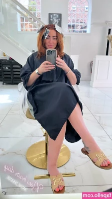 Natasha Hamilton [ natasha-hamilton ] - Having a pool day today. Check your DM's TONIGHT and I'm gonna send