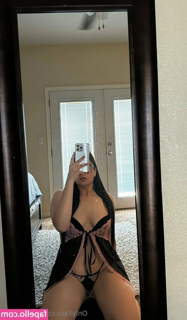 Perla Lucero [ perla-lucero-1 ] - Twerk and dildo play💦 If u into creamy pussy. U goin to love this