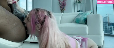 Best Rimjob [ best-rimjob ] - Let me know what your dirtiest fantasies are during our next skype