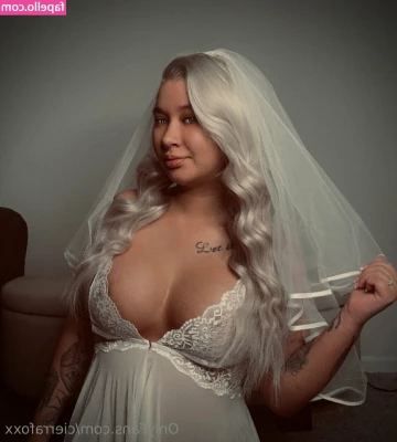 cierrafoxx - what you gonna do to make this so wet?