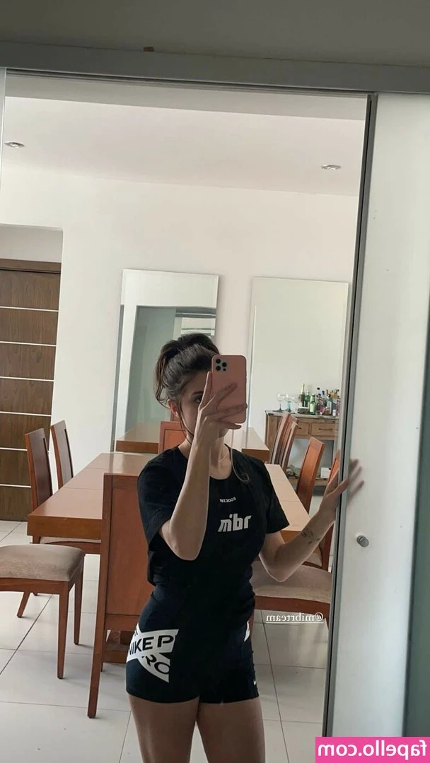 Yayahuz - Got my nails done😊🥰