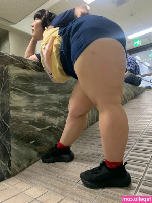Shigetani Hotaru [ shigetani-hotaru ] - More Halloween content dropping soon 😈🍑