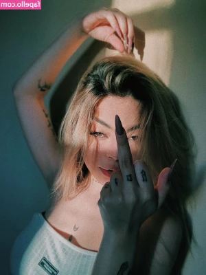agathaacrr - I woke up feeling frisky. Come join me!