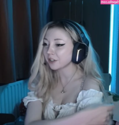 Denkachus [ denkachus-1 ] - I got really messy with @badbabynali ❤️ enjoy us playing in