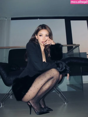 Kathy Zheng [ kathy-zheng-1 ] - I ❤️❤️❤️ making out with Peach🍑 Full video coming to