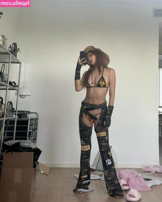 Kathy Zheng [ kathy-zheng-1 ] - I have a lot of naughty stuff waiting for you baby! Send me a