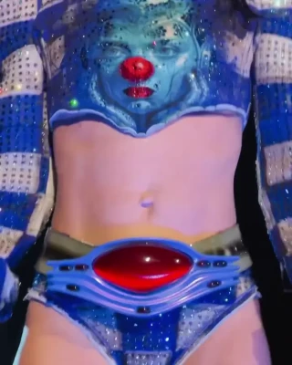 Katy Perry [ katy-perry-2 ] - My feet own you