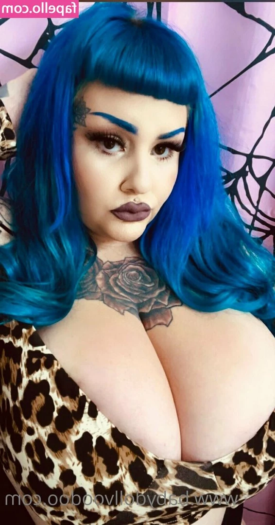 babydollhexx - A sweet Lion is still a Lion