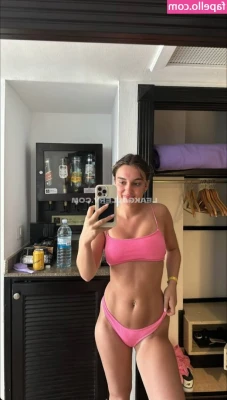 annabellegesson - I’m back! I’ll be uploading more photos and videos of me. I’m