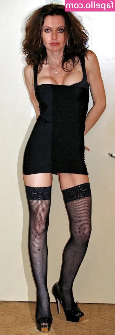 Aunt Nanci [ aunt-nanci ] - Tell me my ass wouldn't sound great slapping against your dick!!!