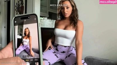 monica.minx [ monica-minx ] - Squeezing my tits tight for you xx