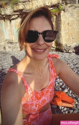 Funda Vanroy [ funda-vanroy ] - Some pain for all drain?