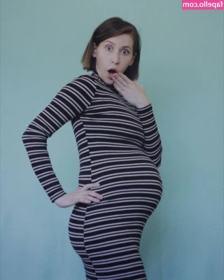 Eden Sher [ eden-sher ] - How flexible do you think I am? 😏