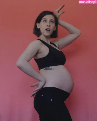 Eden Sher [ eden-sher ] - I'd love to see your dick right now 🥵