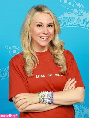 Ashley Eckstein [ ashley-eckstein ] - Bagnata per voi 😘