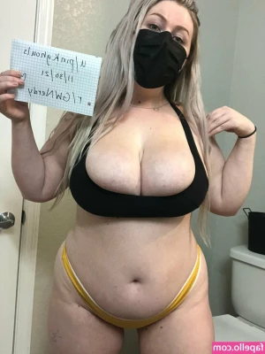 Bailey Bee [ bailey-bee-1 ] - Good morning ☺️ swipe to see my pussy