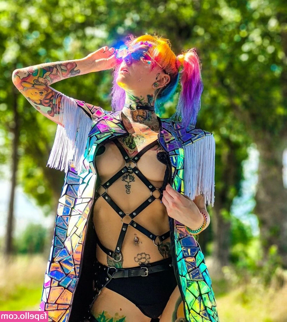 realcherryqueen - Check my DM baby 😉