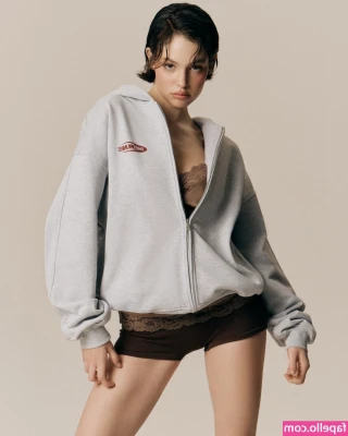 Sonya Zoloeva [ sonya-zoloeva ] - Welcome to the new home for all my racier content, I hope you enjoy