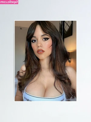 Jennaortega - Mijn borsten waren wel heel vol in deze video