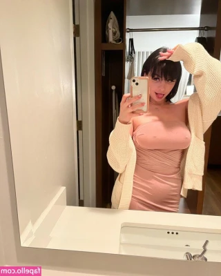 stellarstar777 - Should I start going live?🤔💖