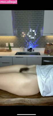 Paige Ginn [ paige-ginn ] - Couldn’t sleep so decided to fuck myself w my huge dildo. 😳 look