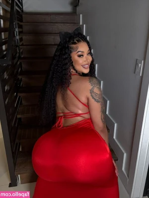 ASSZILLA - Tj and really have some fun 🤩  I love watching our original videos