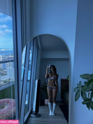 SnackyChannn [ snackychannn-12 ] - Here we go again, my ass and all my perfectness for u! Tip: a zoom on
