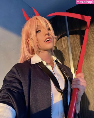Katherine McNamara [ katherine-mcnamara ] - Good evening everybody🥰 Thanks for all the new suscribers this is