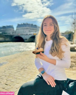 Adventures And Naps [ adventures-and-naps ] - Daddy was spying on me from outside 😏