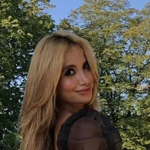 tinayoshile