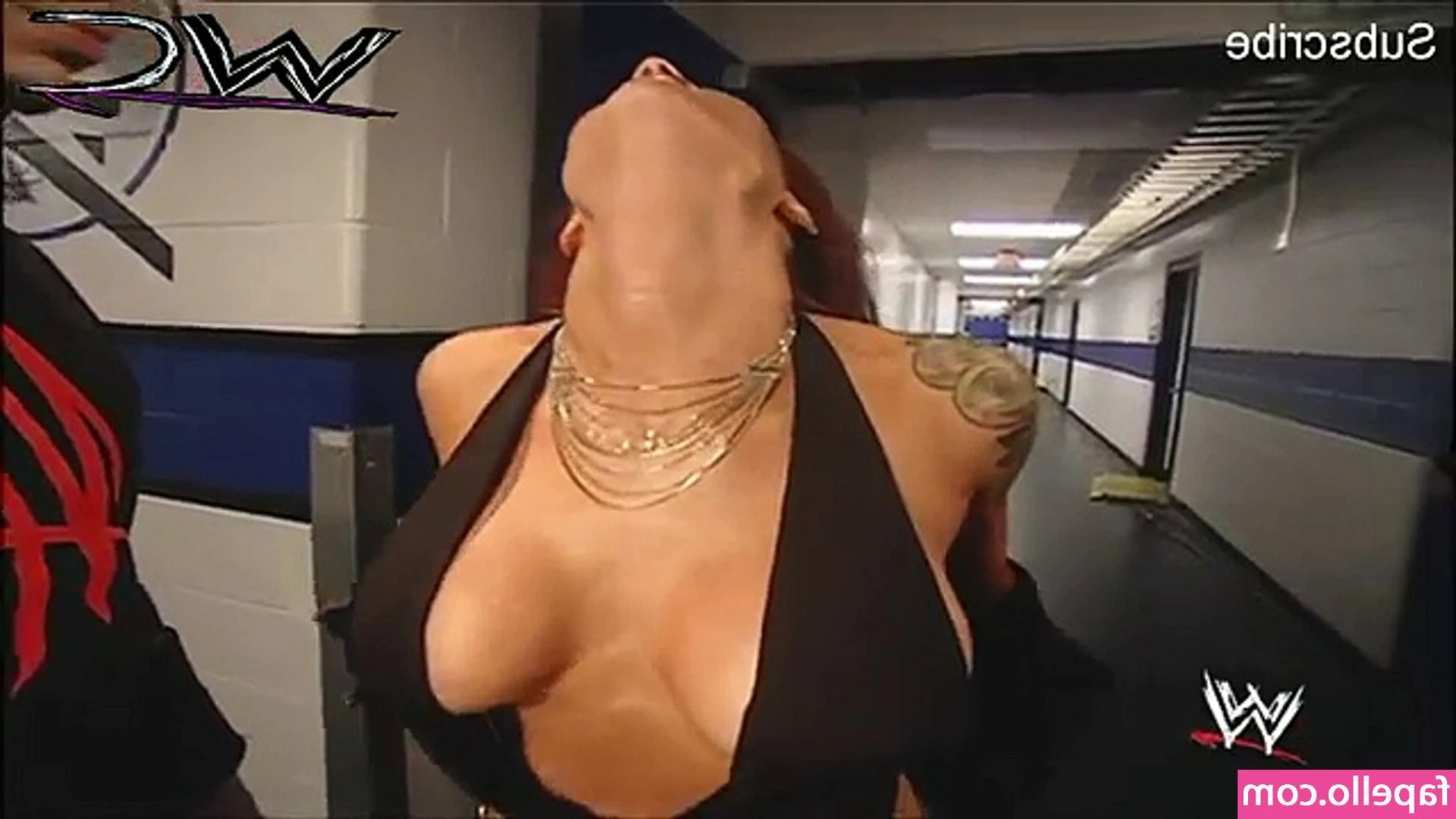 Lita WWE [ lita-wwe ] - Comment your favorite part of my body 💋