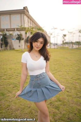 Livy Renata [ livy-renata ] - Delilah is so pretty it’s unreal😍  Enjoy a free sub 😘 