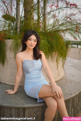 Livy Renata [ livy-renata ] - I am going through a hard time at the moment and i apologise to