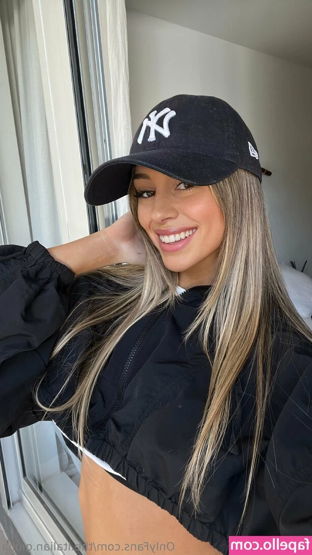 the.italian.giulia [ the-italian-giulia ] - Hey daddy