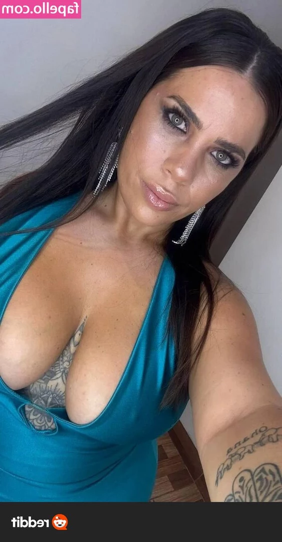 iamsofispicy - Anyone interested in cosplay