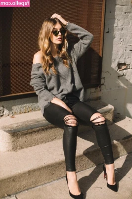 Camila Morrone [ camila-morrone ] - I’ve got something for you to gobble